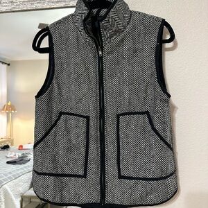 Coldwater Creek Black and White Chevron Vest